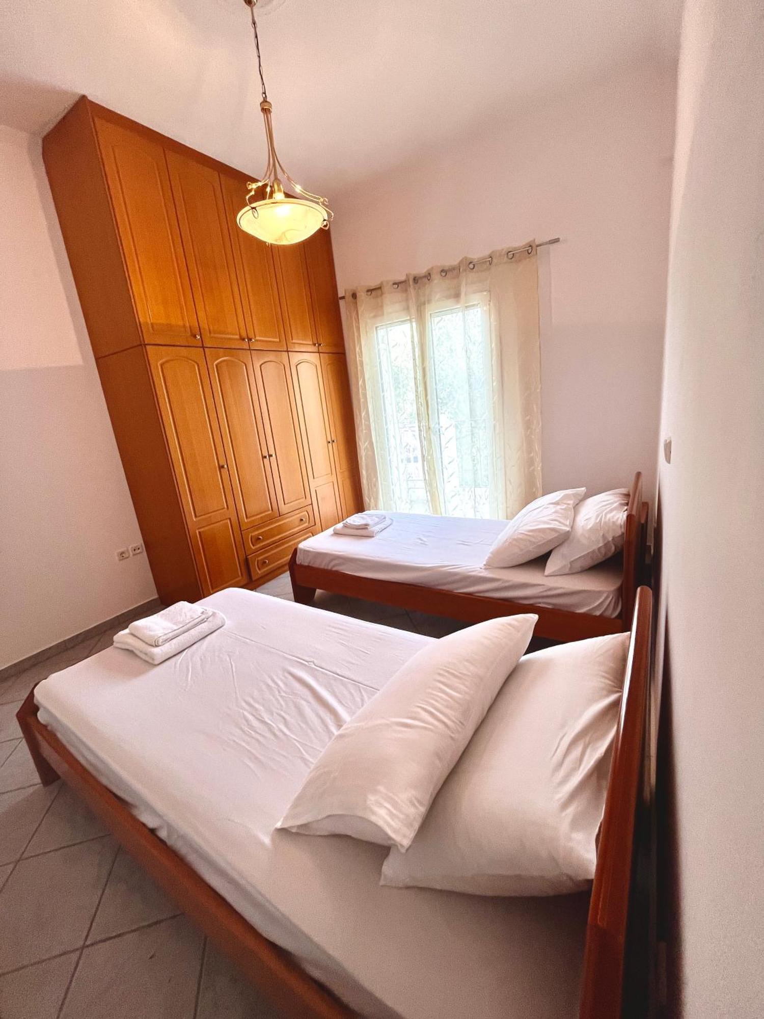 Ariadne Apartment
